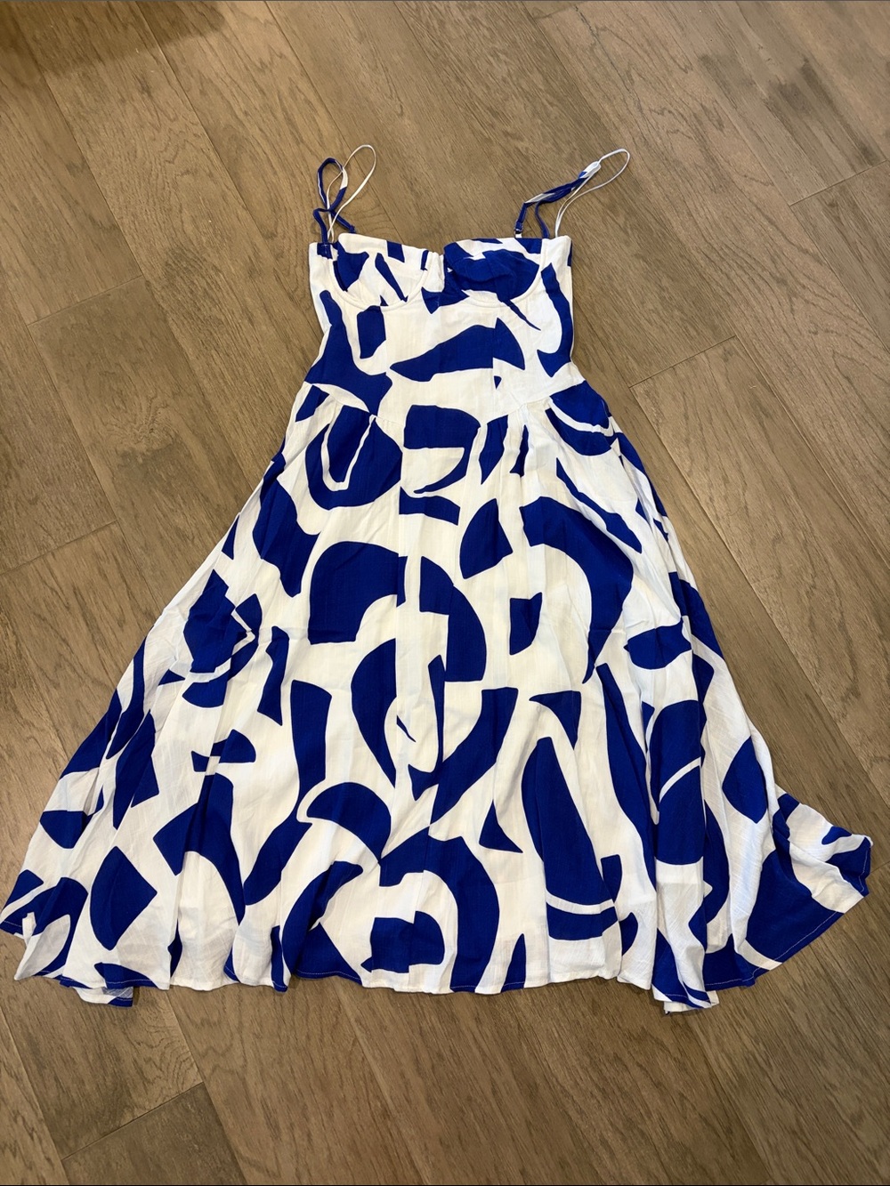 Sky to the Moon Blue & White Abstract Print Spaghetti-Strap Dress